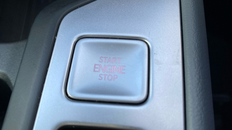 Volkswagen Passat 1.5 eTSI Life 5dr DSG Petrol Estate